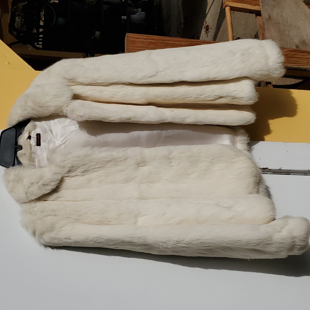 Rabbit fur vintage coat white